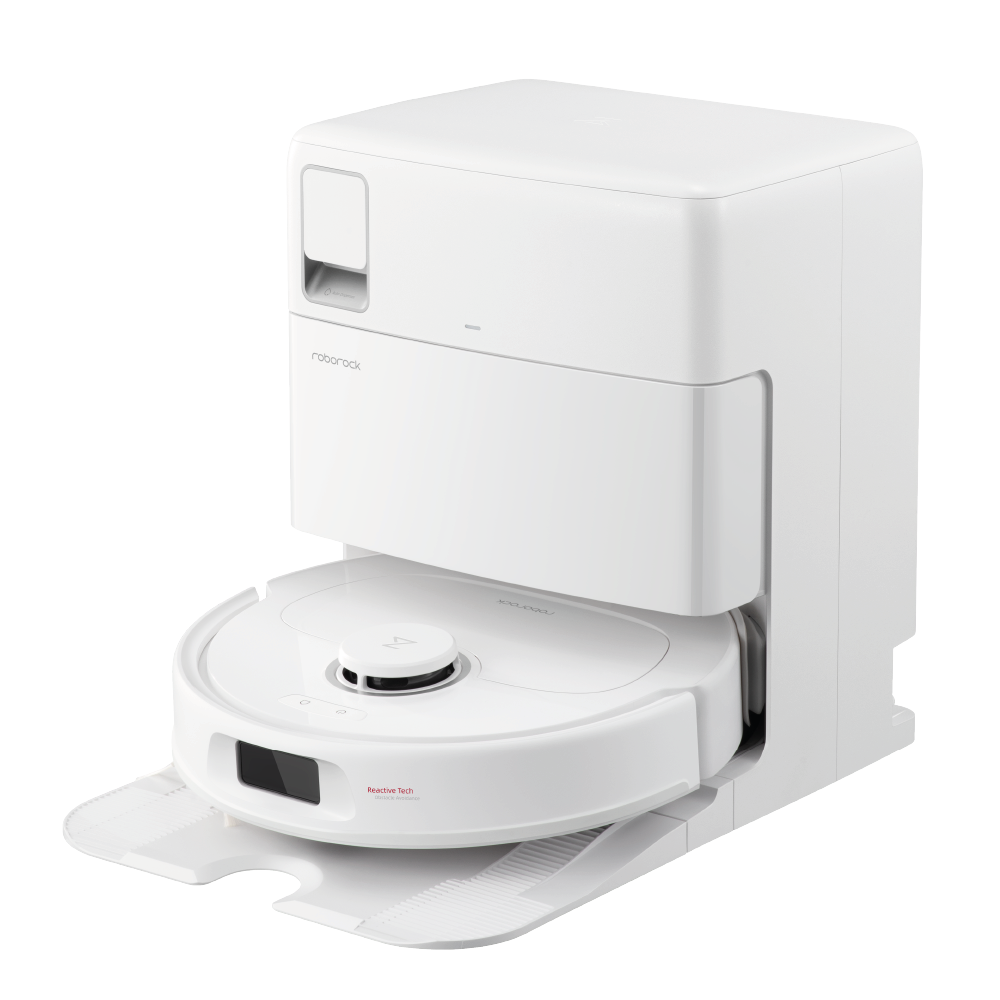 Der Roborock Qrevo Plus White mit Wasseranschluss ist in seiner Lade- und Reinigungsstation vor einem weißen Hintergrund abgebildet.