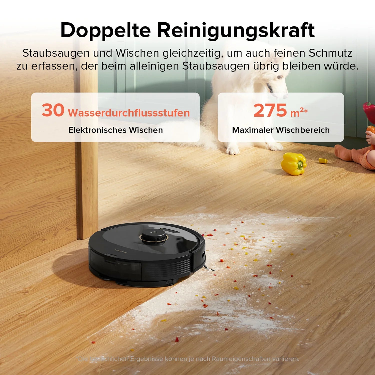 Der Roborock Q8 Max Special Edition, ein schwarzer Staubsaugerroboter, saugt und wischt Mehl und Krümel von einem Holzboden in der Nähe von Spielzeug und stellt dabei seine leistungsstarken Reinigungsfunktionen unter Beweis.