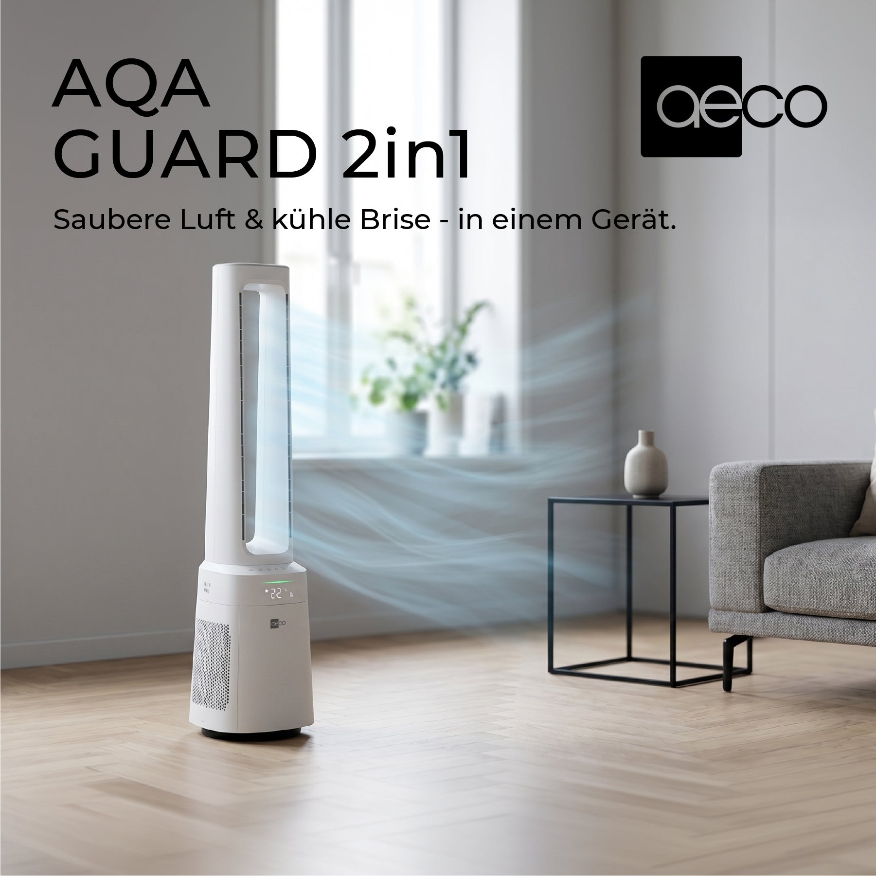 Der aeco AirX Guard 2in1 - Ventilator & Luftreiniger mit HEPA Filter steht im modernen Wohnzimmer und sorgt für effektive Luftreinigung, ideal für Allergiker. Produktdetails sind auf Deutsch dargestellt.