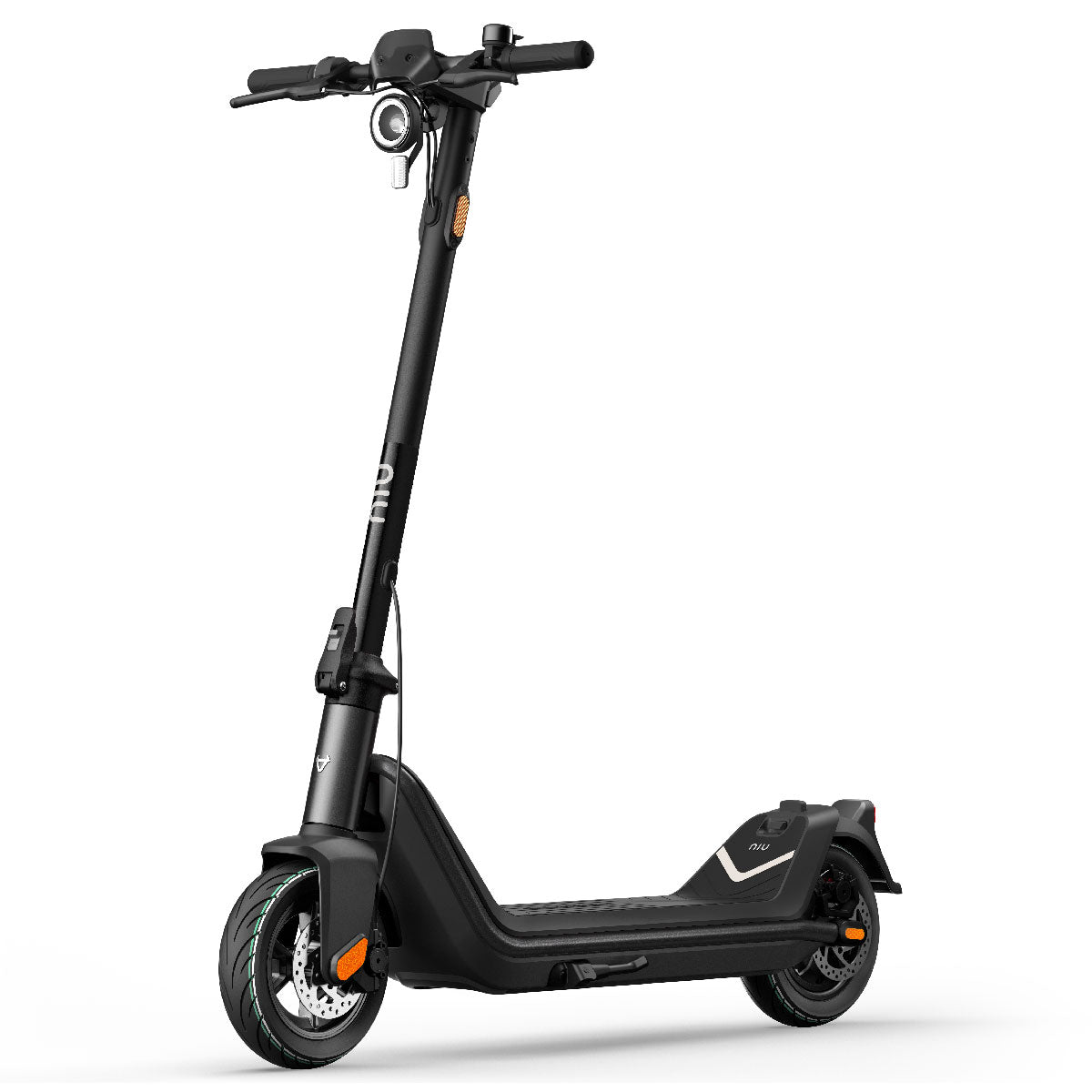 Der NIU KQi3 Pro E-Scooter, abgebildet auf weißem Hintergrund, verfügt über grün lackierte Reifen, ein breites Deck, einen aufrechten Lenker und eine doppelte Scheibenbremse.