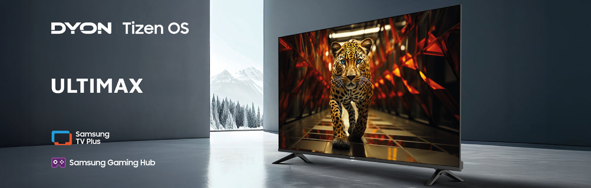 Flachbildfernseher mit dem hochauflösenden Bild eines Leoparden in einem modernen Raum mit verschneiten Bergen, die durch ein Fenster zu sehen sind; DYON Tizen OS ULTIMAX Branding und Funktionssymbole werden gezeigt.