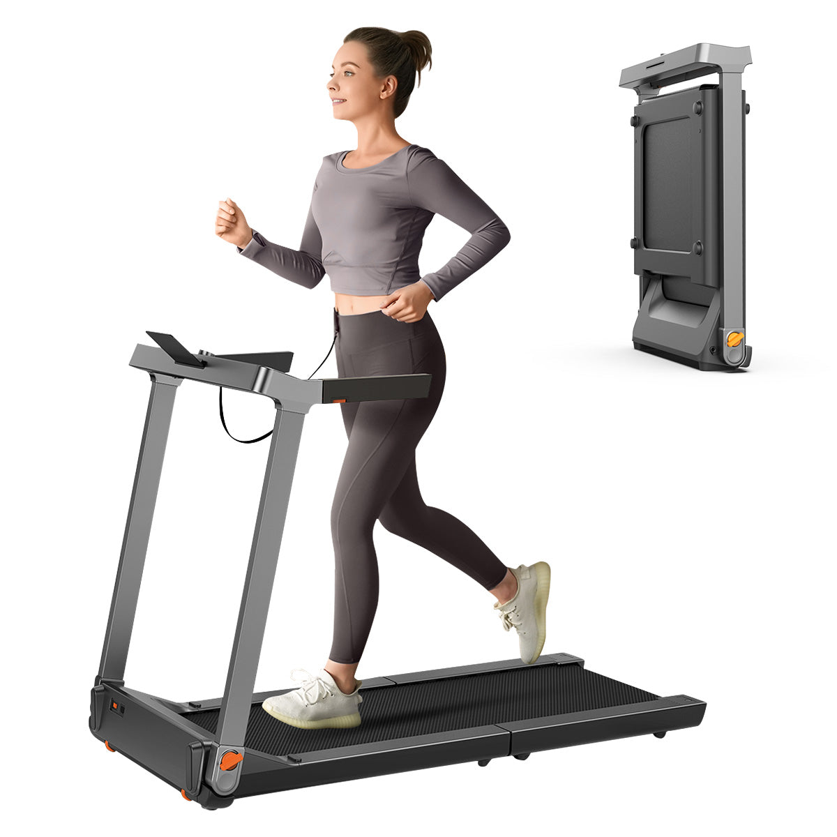 Eine Frau in Sportkleidung läuft auf einem Laufband. Im Hintergrund ist ein zusammengeklapptes Kingsmith WalkingPad G1 (12 km/h, 110 kg Handlauf) zu sehen, wodurch dessen kompakte Verstaubarkeit hervorgehoben wird – ideal als Laufband für zu Hause.