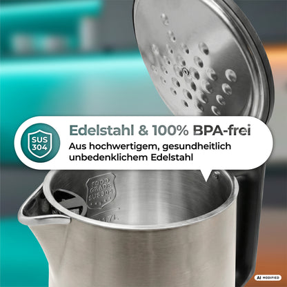Der aeco AQA NEO Wasserkocher ist ein elektrischer Wasserkocher aus Edelstahl mit offenem Deckel, der mit einem SUS 304-Edelstahl-Etikett in Lebensmittelqualität sowie einer Sprechblase versehen ist, die darauf hinweist, dass er BPA-frei und gesundheitlich unbedenklich ist.