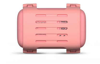 Das GlocalMe Petphone pink Modell T20 GLMT24A01 ist ein rosafarbenes, rechteckiges Gerät mit abgerundeten Kanten, vier horizontalen Schlitzen und Clips an der Ober- und Unterseite.