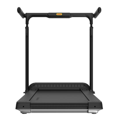 Ein schwarzes Kingsmith WalkingPad R3 Hybrid+ Klappbares Laufband bis 12 km/h, abgebildet von vorne, mit flacher Lauffläche, minimalistischem Lenker und kompaktem Display - ideal als leises Laufband für das ruhige Heimtraining.