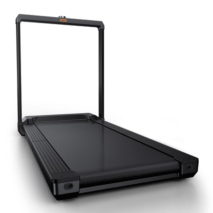 Das Kingsmith WalkingPad X23/MX16 Klappbares Laufband ist ein modernes, schwarzes Laufband mit minimalistischem Design, aufrechtem Haltestab und NFC-Schnittstelle, dargestellt auf weißem Hintergrund.