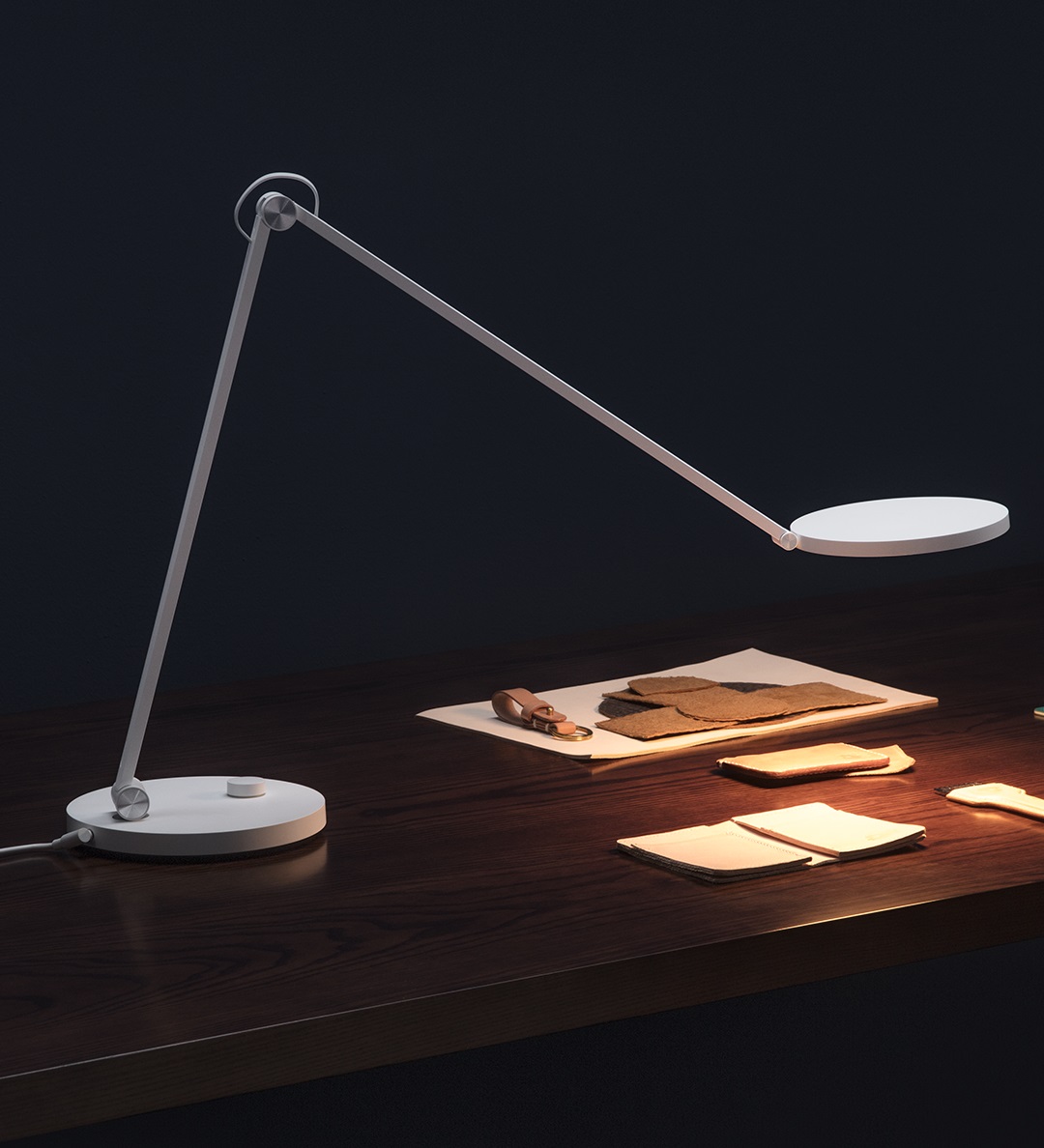 Mi LED Desk Lamp Pro Lifestyle (6)